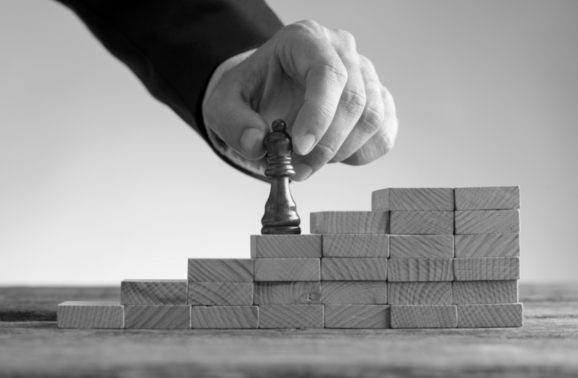 Bạn Đang Nhường Cơ Hội Thăng Tiến Cho Người Khác?