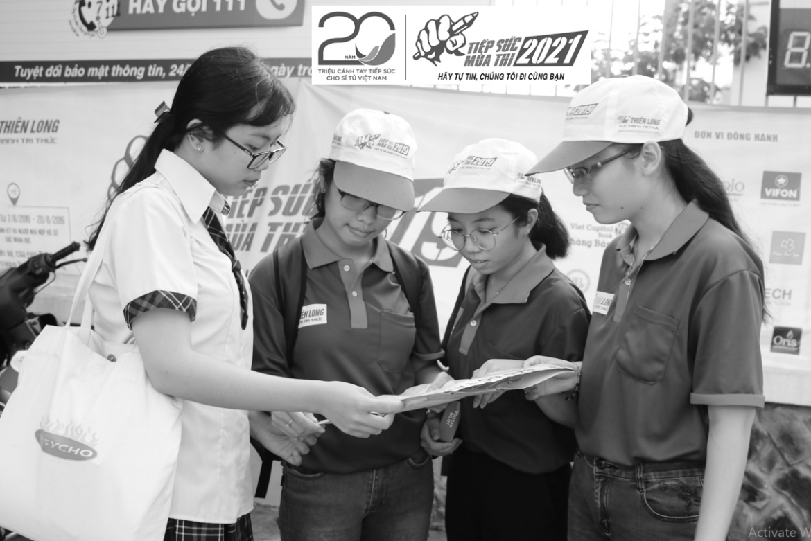 Tiếp Sức Mùa Thi Là Gì, Sinh Viên Có Nên Tham Gia Không?