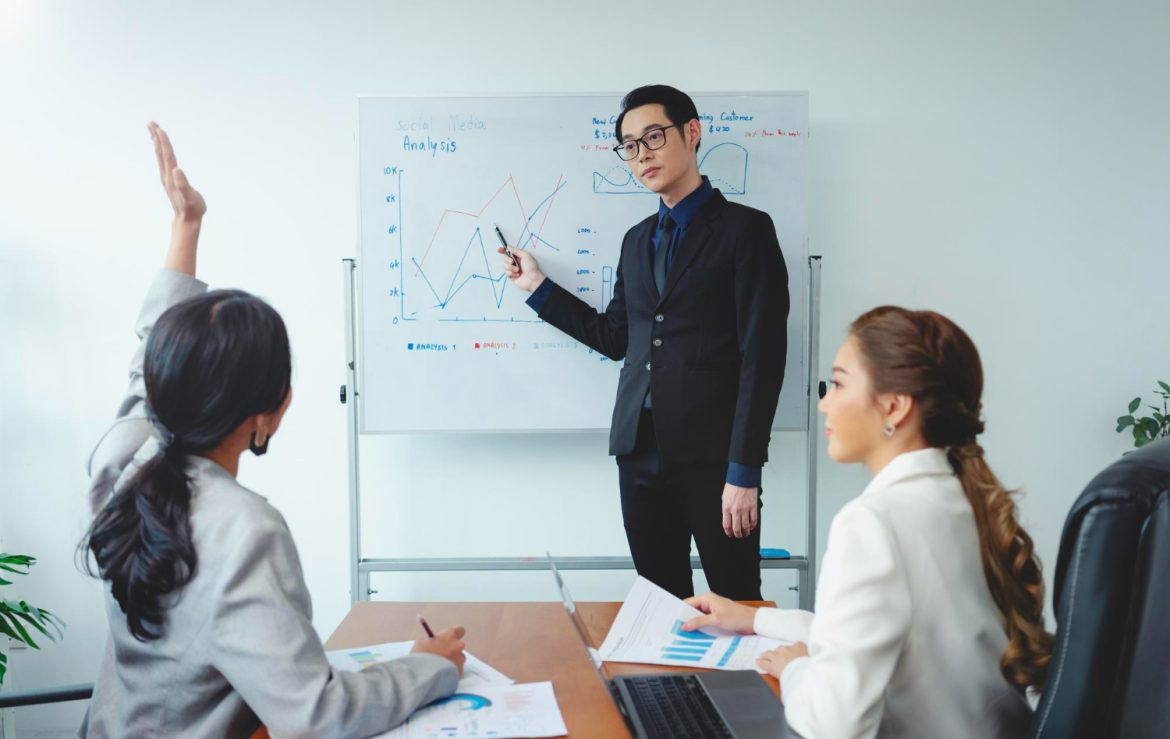 5 Điều Tân Sinh Viên Không Được Quên Khi Thuyết Trình